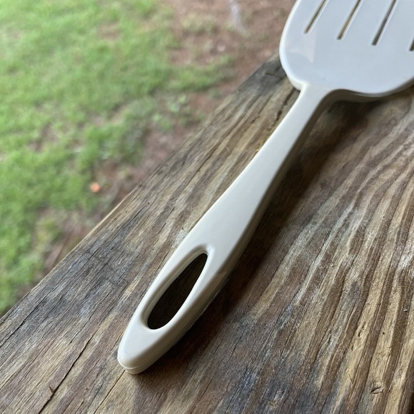 Vintage ENSAR Corp Wide Almond Nylon Slotted Spatula Heat Resistant Plastic - Picture 3 of 5